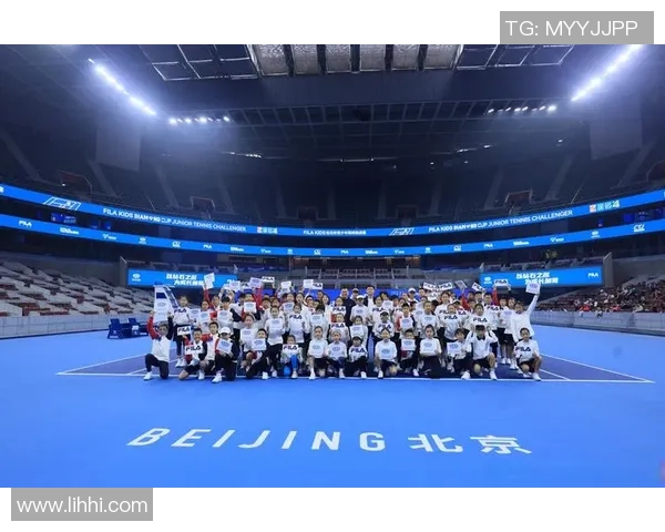 深圳网球队的奋斗与荣耀：一段网球梦想的追逐之旅