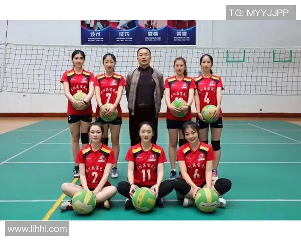 重庆排球队意识对比深度解析及其对比赛表现的影响探讨 重庆排球队意识对比深度解析及其对比赛表现的影响探讨